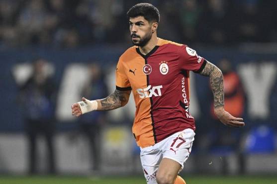 Eren Elmalı fue eliminado de la convocatoria para la selección nacional de Turquía.