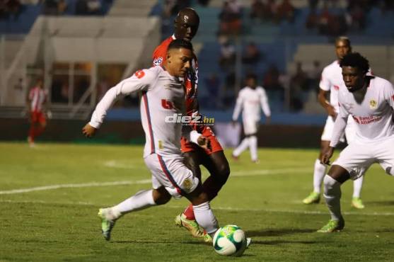 Así se vivió el minuto a minuto del triunfo del Olimpia ante Vida en Tecugigalpa: el León subió de escalón