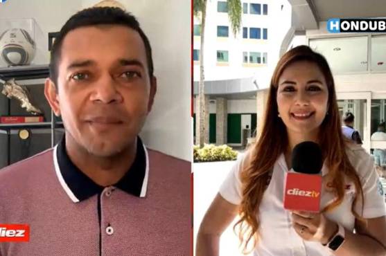 Amado Guevara junto a Jenny Fernández, enviada especial de DIEZ a Estados Unidos, hablando de la Selección de Honduras.