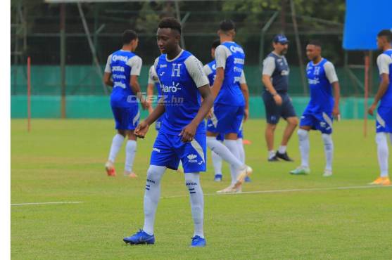 Antony García es uno de los jugadores que se proyecta a tomar las riendas del mediocampo del combinado nacional.