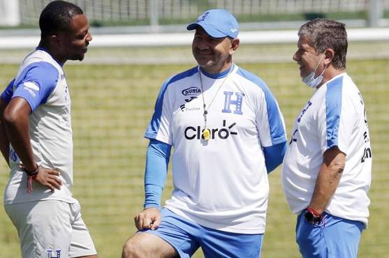 Bolillo Gómez dirigió 25 sesiones de ntrenamiento y consideraba que no eran las suficientes como para lograr un cambio.