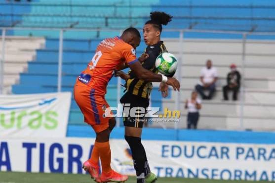 Real España rescata agónico empate ante los Lobos de la UPNFM y se relegan en la tabla de clasificación