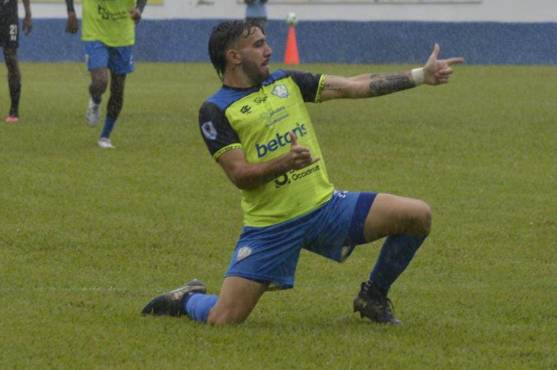 Auzmendi se ha convertido en uno de los mejores goleadores de la Liga Nacional.