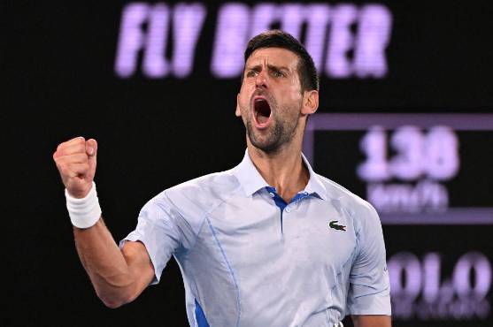 Abierto de Australia: Djokovic sufrió en su primera ronda, Sinner convincente y Sabalenka expeditiva