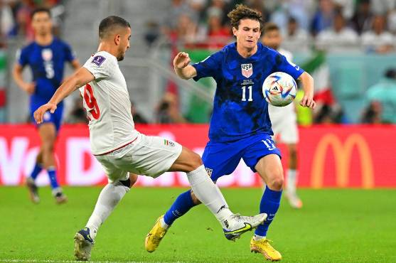 Estados Unidos derrota a Irán y firma su pasaje a los octavos de final del Mundial de Qatar 2022
