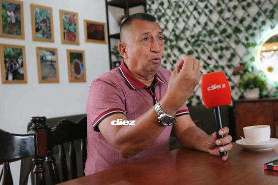 Humberto Rivera cuenta los momentos críticos en Juticalpa, la deuda y el jugador que cargaba mochila con alcohol