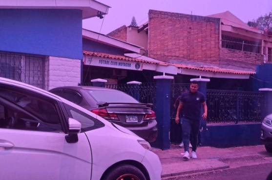 Patón Mejía fue captado en la sede del Motagua.