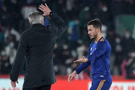 Ancelotti cuenta con Hazard para la siguiente campaña pese a los rumores de su salida.