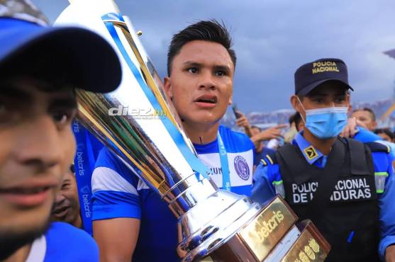 Denil Maldonado lo cuenta todo: ¿Qué hizo la Tota en Motagua para lograr el éxito? ¿Se va al extranjero? y relata el momento más triste de su vida