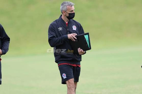 Pablo Lavallén: “Quiero agradecer a los que hicieron posible que estemos en el equipo más grande de Centroamérica”