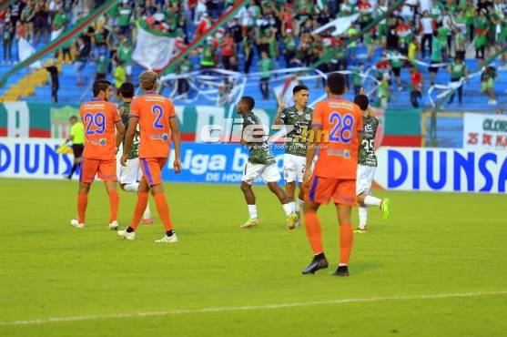 Marathón recupera la contundencia y aplasta a UPNFM en el estadio Olímpico Metropolitano