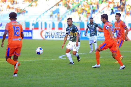 Marathón recupera la contundencia y aplasta a UPNFM en el estadio Olímpico Metropolitano