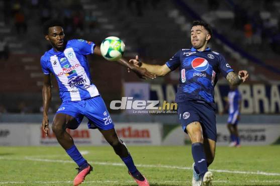 Auzmendi ha tenido un partido redondo gracias a su doblete. FOTO DIEZ: Esaú Ocampo.