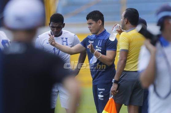 Luis Alvarado descartó a Keyrol Figueroa: “Se ha conversado de cerca con Maynor, pero él aplica para la siguiente Selección Sub-20”