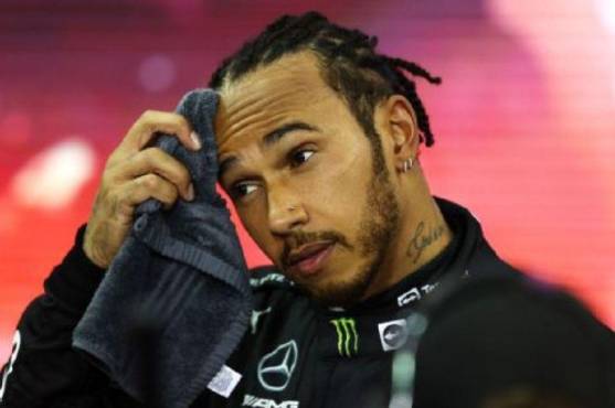 Lewis Hamilton tiene al mundo de la Fórmula Uno con gran incógnita.