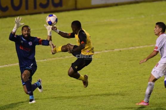 ¡La Máquina está imparable! Real España vuelve a vencer al Olimpia y encarrila su noveno triunfo al hilo en el Clausura