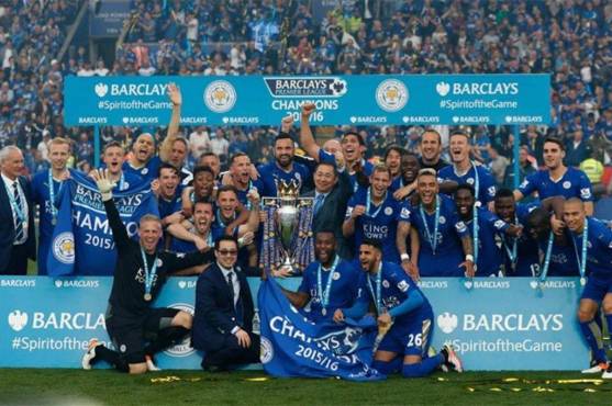 El Leicester recibe el título de campeón de la Premier League 2015-16