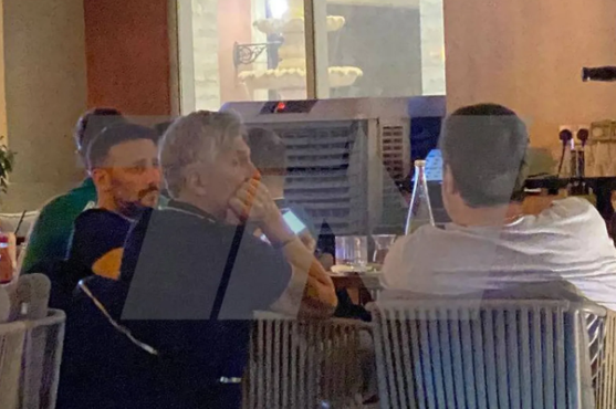 La familia Messi cenó junta después de la derrota de Argentina, se veían tranquilos y cifrando las esperanzas en el juego que sostendrá la Albiceleste contra México.