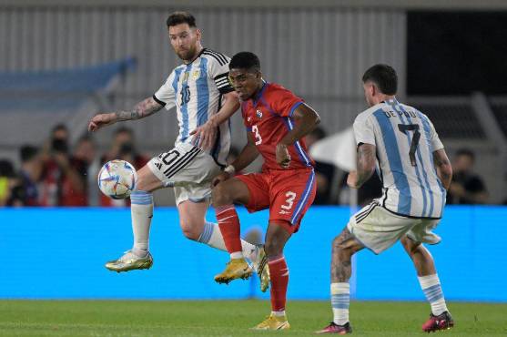 Panamá está dando una digna presentación ante la campeona del mundo. Foto: AFP
