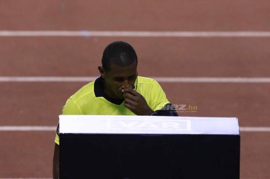 El VAR se uso en Honduras en el encuentro eliminatoria contra Canadá. Esto pasó el 29 de enero del 2022 en el estadio Olímpico.