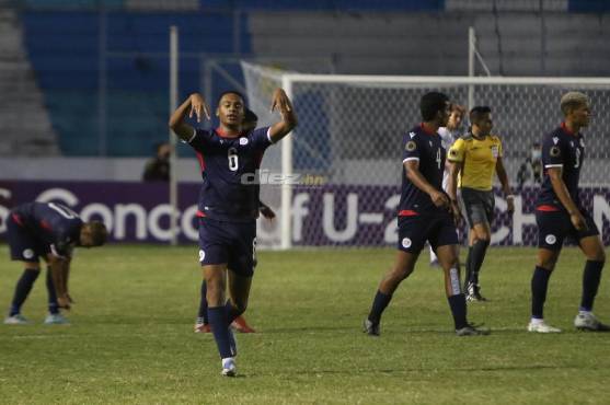 ¡Partidazo y sorpresota! República Dominicana, en un festival de goles, elimina a El Salvador y avanza a cuartos del Premundial Sub-20