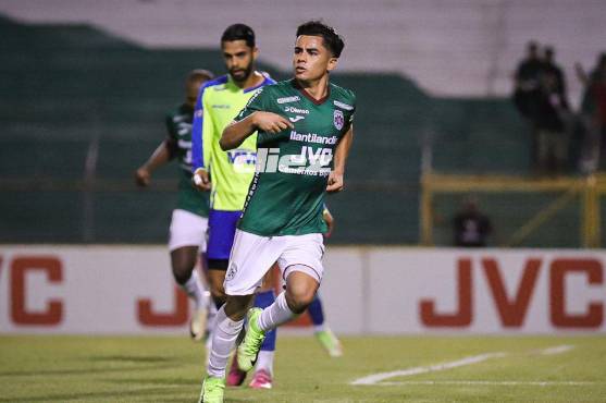 Marathón no tuvo piedad y doblegó a los Potros de Olancho en otra noche especial de Juan Anangonó