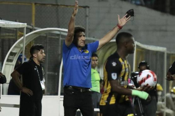 Héctor Vargas: “No es fácil jugar contra un equipo que se defiende tan atrás; Real España propuso y trajo la recompensa”