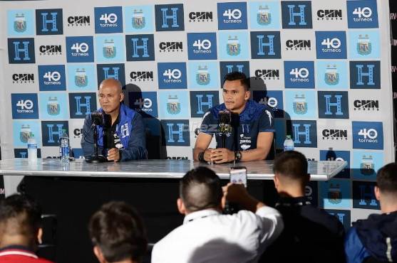 Denil Maldonado atendió a los medios en la sala de conferencias del DVR Pink Stadium. FOTO: Yoseph Amaya