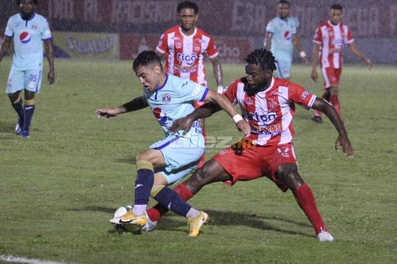 ¡Tremenda contundencia! Motagua tuvo tres y las mandó a guardar: goleada visitando al Vida y sigue líder del Apertura