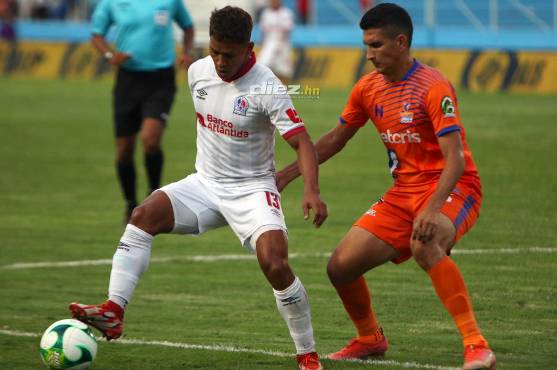 ¡Chirinos y Edwin Rodríguez desatascan a un Olimpia dormido y logran derrotar al UPN en el Nacional!