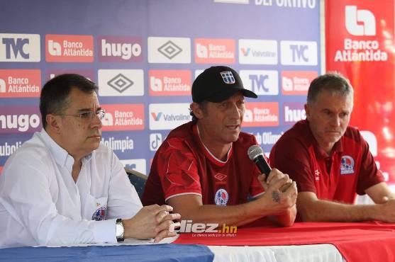 Pedro Troglio dijo que él no pidió ninguna de las salidas confirmadas del club y que los refuerzos vendrán a ayudar a mucho a una plantilla muy completa. FOTO: Marvin Salgado.