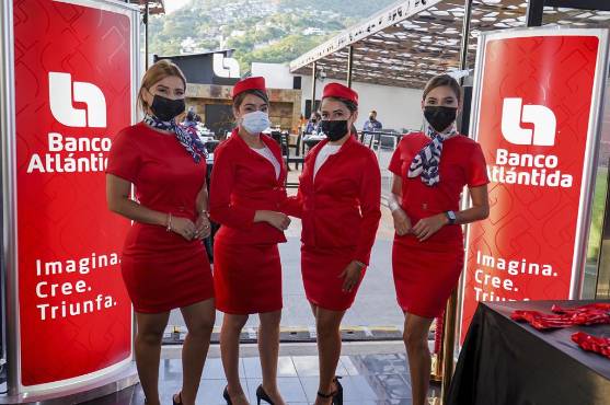 El ganador de esta promoción y su acompañante vivirán una experiencia cultural, gastronómica y deportiva en Catar disfrutando de la Final de la Copa Mundial de la FIFA.