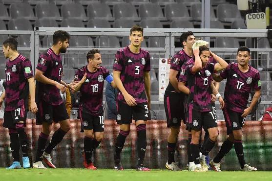 México venció a Panamá en el Azteca con un penal ‘‘inexistente’’ y se acerca al Mundial de Qatar 2022