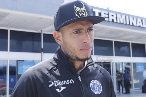 Eddie Hernández se mostró muy serio en sus declaraciones a DIEZ.