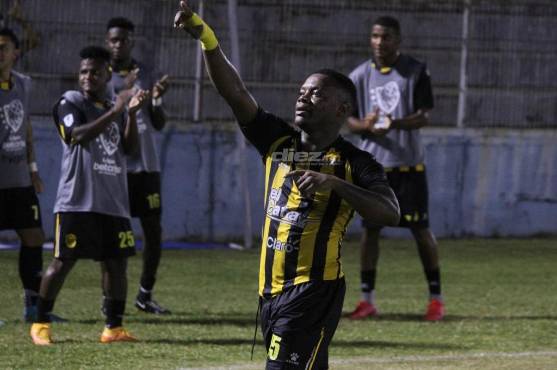 ¡Arrolló la Máquina! Real España impone respeto en La Ceiba goleando al Victoria y recuperando el tercer puesto