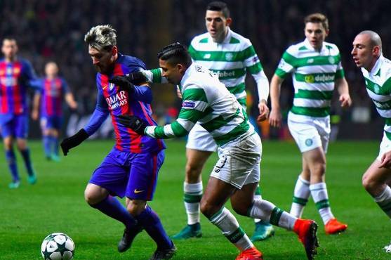 Emilio Izaguirre le agardece a Dios la experiencia vivida en Champions League.