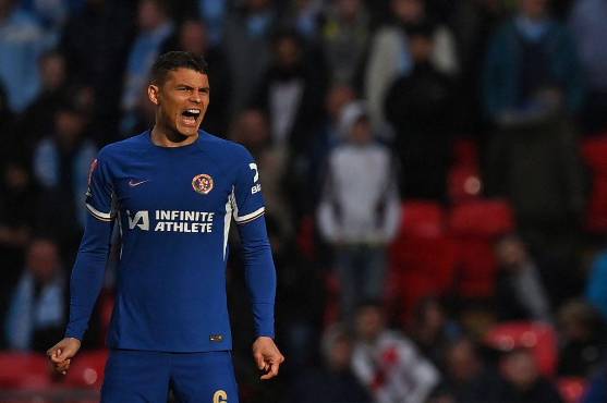 Tras la paliza 5-0 ante el Arsenal, la estrella le anuncia a Pochettino que se va del Chelsea en junio