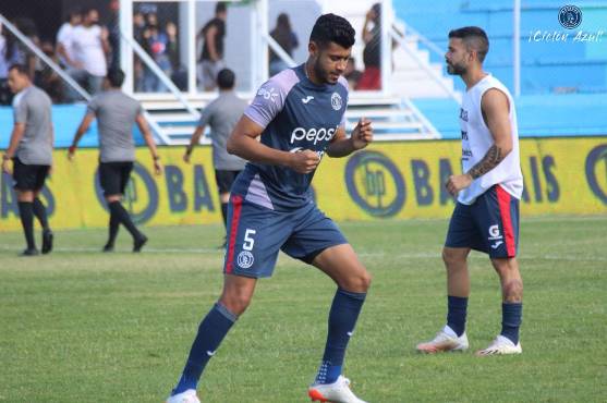 Real España se baja a Motagua, iguala su mejor racha histórica de triunfos y se pone a un punto del líder