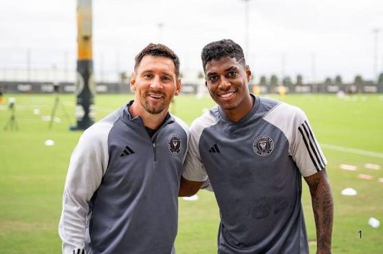 OFICIAL: Mascherano no contaba con él y se olvida de jugar con Messi para marcharse a club inesperado