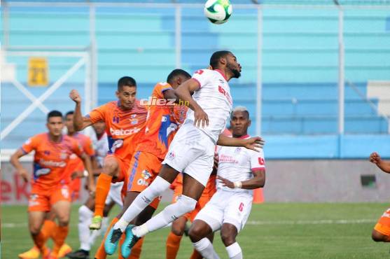 ¡Chirinos y Edwin Rodríguez desatascan a un Olimpia dormido y logran derrotar al UPN en el Nacional!