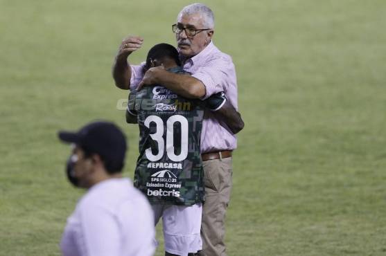 El entrenador Manolo Keosseián ha revivido al Marathón: los clasificó a liguilla y ahora tienen un pie en semifinales.