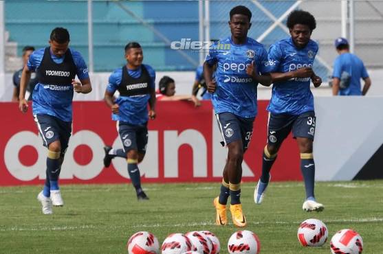 Motagua erró un penal, cede el empate de local contra Tauro y tendrá que ir a Panamá a buscar la clasificación