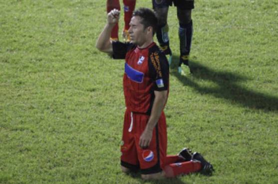 Mauricio Dubón deja la puerta abierta en el fútbol: “Me gustaría hacer como Polache y jugar un partido de Liga Nacional”