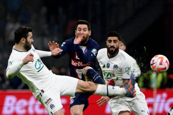 Lionel Messi no pudo evitar la derrota del PSG a manos del Marsella en la Copa Francesa.