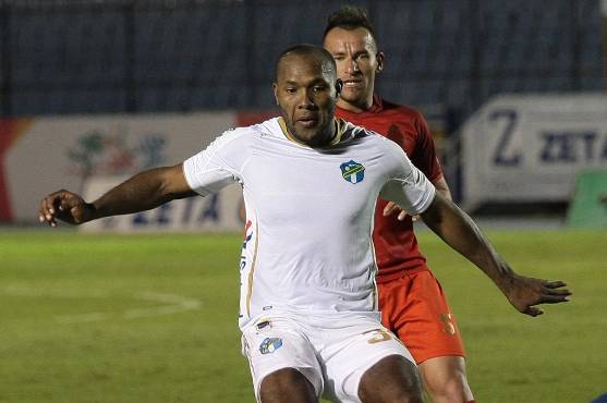 Juan Luis Anangonó es una de las figuras de los Cremas del Comunicaciones.