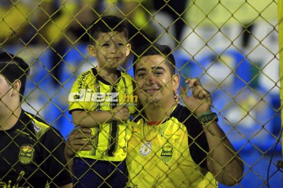 Real España se lleva apretado triunfo ante Platense, liga su séptima victoria al hilo y se pone líder del Clausura