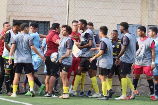 El capitán Bryan Ramos fue uno de los protagonistas de la pelea.