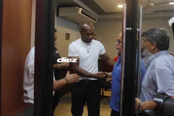 Juan Anangonó rompe el silencio tras su separación de Marathón por agresión a Alexy Vega: Me he sentido muy mal