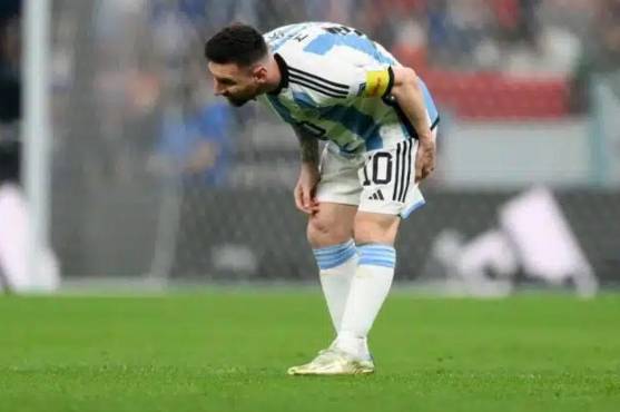 Leo Messi sufre de una molestia en el isquiotibial izquierdo. Esto lo resintió en el partido contra Croacia.