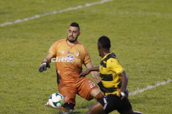 Real España rescata agónico triunfo sobre la Real Sociedad y sigue soñando con un puesto en la liguilla